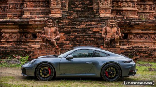 The new Porsche 911 hybrid changes everything sports car fans thought they knew