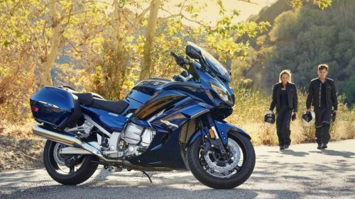 10 reliable touring motorcycles for long-distance rides
