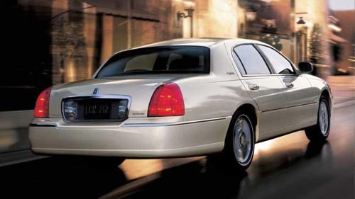Lincoln, The 2003-2011 Lincoln Town Car is America's last great cruiser