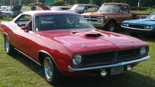 Gone But Not Forgotten: The 20 Coolest Cars From The '60s