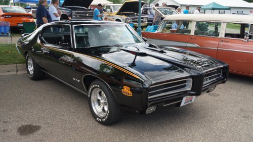 Muscle Cars, 8 muscle cars from the golden age of horsepower enthusiasts still dream about