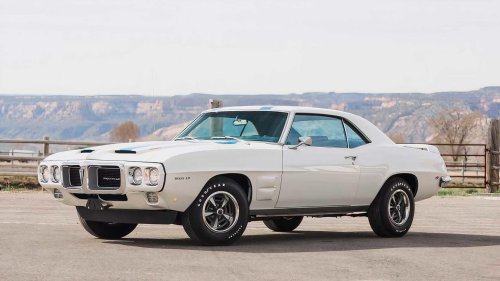 10 Cars From American Defunct Brands That Need To Make A Comeback ASAP