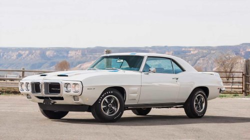 10 Cars From American Defunct Brands That Need To Make A Comeback ASAP