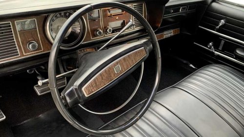 The Mercury Monterey Was Available As A Muscle Car With 340 HP