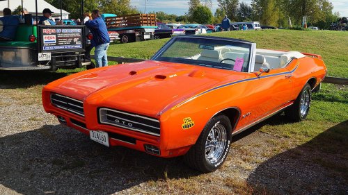 Muscle Cars, 12 Muscle cars built in numbers too small to matter
