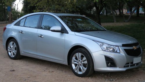 10 cars mechanics say they would never park in their garage