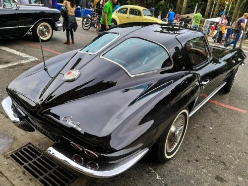 Classic 1960s Cars That Became Instant American Icons