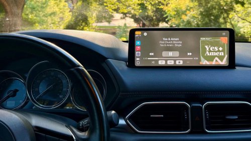 10 Features Car Manufacturers Should Stop Prioritizing &amp; 10 We Wish They Did