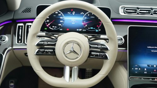 10 Features Car Manufacturers Should Stop Prioritizing &amp; 10 We Wish They Did