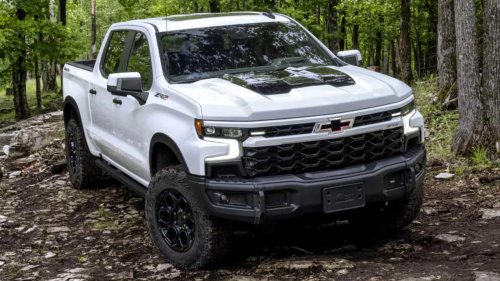 Why veteran mechanics quietly avoid newer domestic trucks