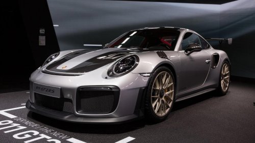 9 production cars that push speed beyond what most drivers expect
