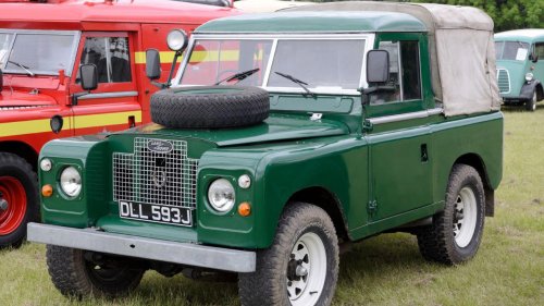 9 classic trucks that were built to handle anything