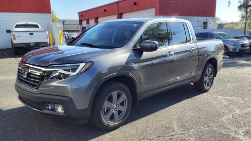 The 10 Largest Pick Up Trucks Beds &amp; The 10 Smallest