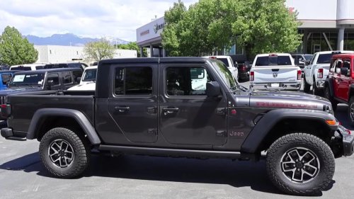 The 10 Largest Pick Up Trucks Beds &amp; The 10 Smallest