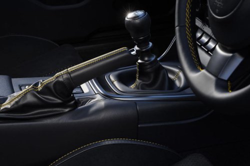 「スバルBRZ」の特別仕様車「STI Sportイエローエディション」登場