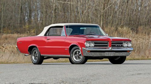 The Real Difference Between Chevrolet And Pontiac Muscle Cars
