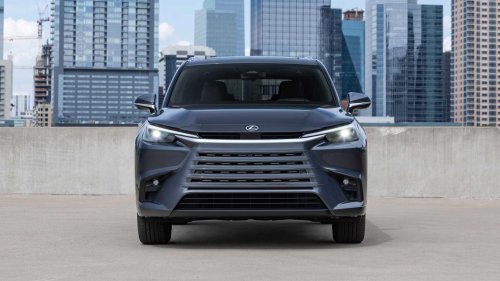 Lexus, Lexus IS, Lexus GX, Think, Lexus TX vs GX: The $10k difference is more than you think