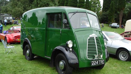 The 20 Coolest Retro Vans