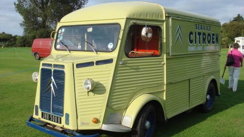 The 20 Coolest Retro Vans