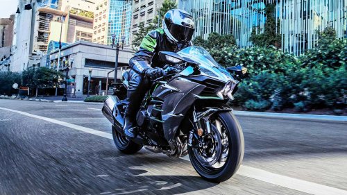 The performance bike that defines Kawasaki’s philosophy