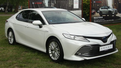The 10 Worst Things About Driving A Toyota &amp; The 10 Best
