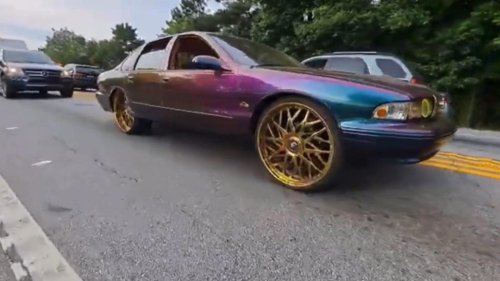 Showy Paint Jobs: 20 Unique Car Colors That Always Stand Out