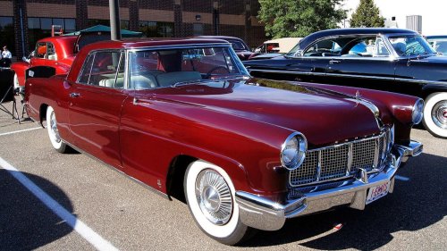 10 classic American cars that look expensive but aren’t yet
