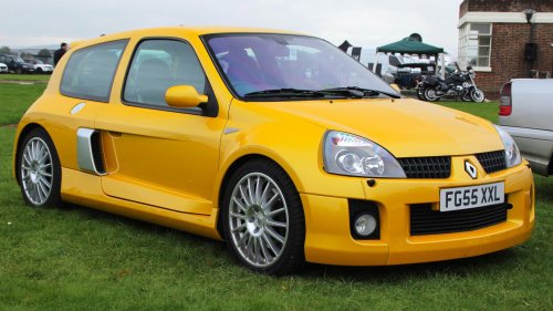Showy Paint Jobs: 20 Unique Car Colors That Always Stand Out
