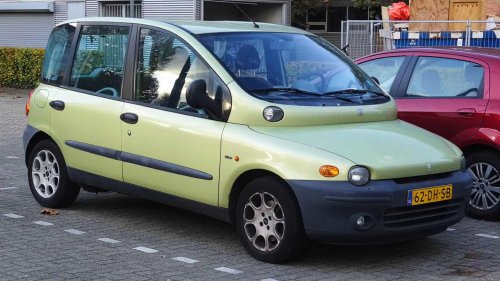 10 Weirdest Cars That Actually Sold Like Hot Cakes