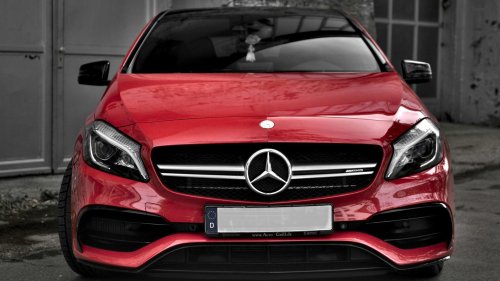 Showy Paint Jobs: 20 Unique Car Colors That Always Stand Out