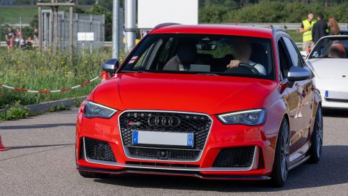 20 Amazing Cars You Can't Buy In America