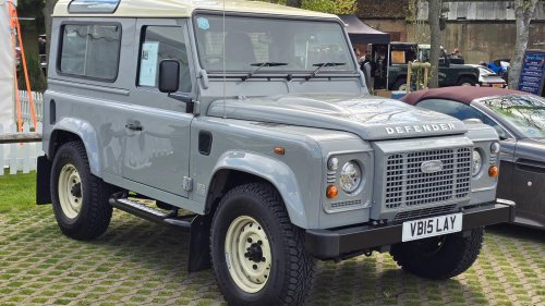 20 Amazing Cars You Can't Buy In America