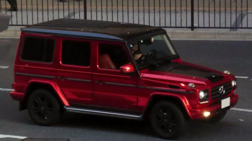 20 Amazing Cars You Can't Buy In America