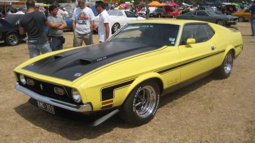 12 muscle cars that still sound better than anything new