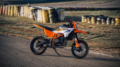 A street bike that feels playful, predictable, and practical