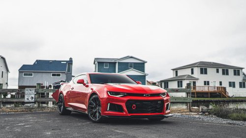 10 Reasons You Should Never Get A Camaro &amp; 10 Reasons To Finally Splurge On One