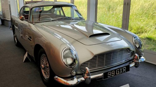 10 European sports cars that still feel special decades later