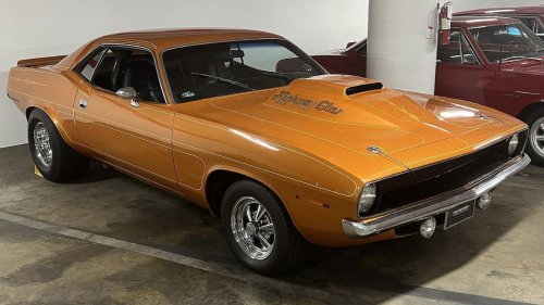 Muscle Cars, 7 Muscle cars built around the 426 Hemi engine