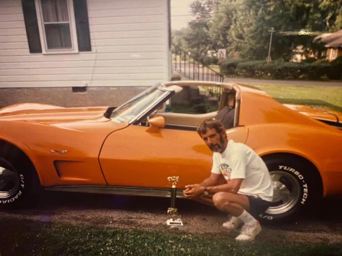More 1970s Pics Of People Chilling With Muscle Cars
