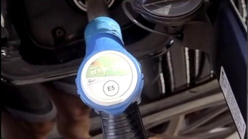 El truco de Josed, mecánico, para limpiar los inyectores y cuidar el motor: “Otros tiran de aditivos. Yo lo hago de esta manera”