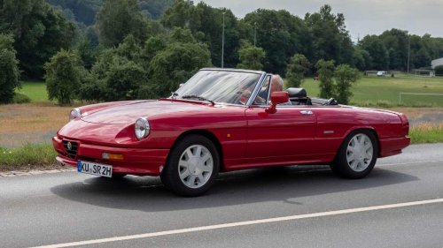 11 vintage cars that became collector favorites years later