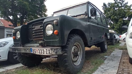 8 Classic cars that were over-engineered to last