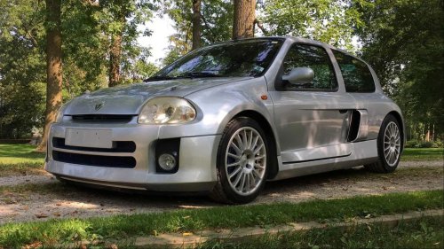 10 Greatest Euro Hot Hatches Of The 2000s