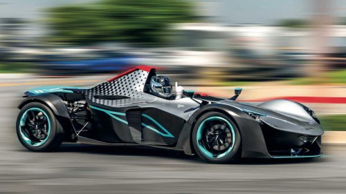 The World's Fastest Four-Cylinder Car Leaves Most V8s In Its Dust