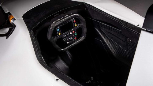 The World's Fastest Four-Cylinder Car Leaves Most V8s In Its Dust