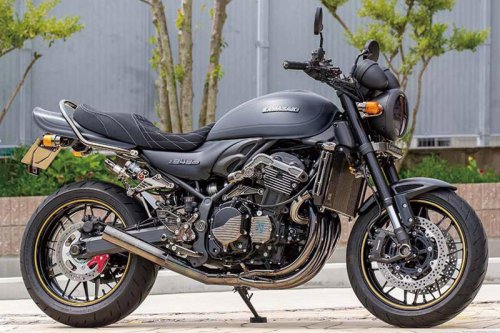 PMC Z900RS（カワサキ Z900RS）類を見ない高級感を作り出す漆黒エディションが充実中【Heritage&Legends】