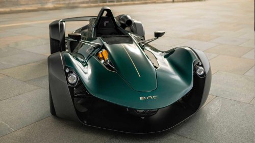 The World's Fastest Four-Cylinder Car Leaves Most V8s In Its Dust