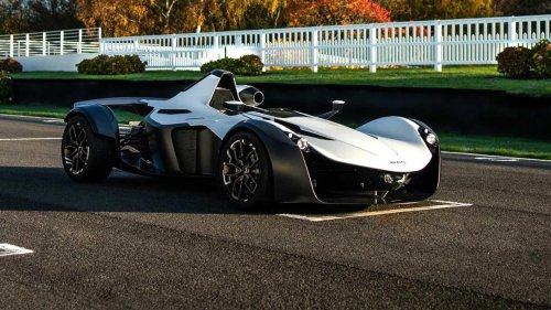 The World's Fastest Four-Cylinder Car Leaves Most V8s In Its Dust