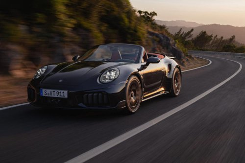 ポルシェがハイブリッドの最新型「911ターボS」「911ターボSカブリオレ」を導入
