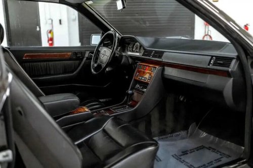 1992 Mercedes-Benz 300CE